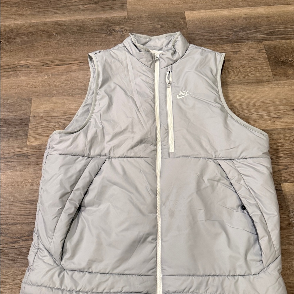 Nike Therma-Fit Silver Vest